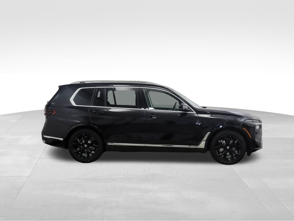 Used 2025 BMW X7 xDrive40i image 6