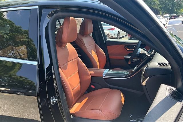 Used 2026 Mercedes-Benz GLC 300 4MATIC image 7