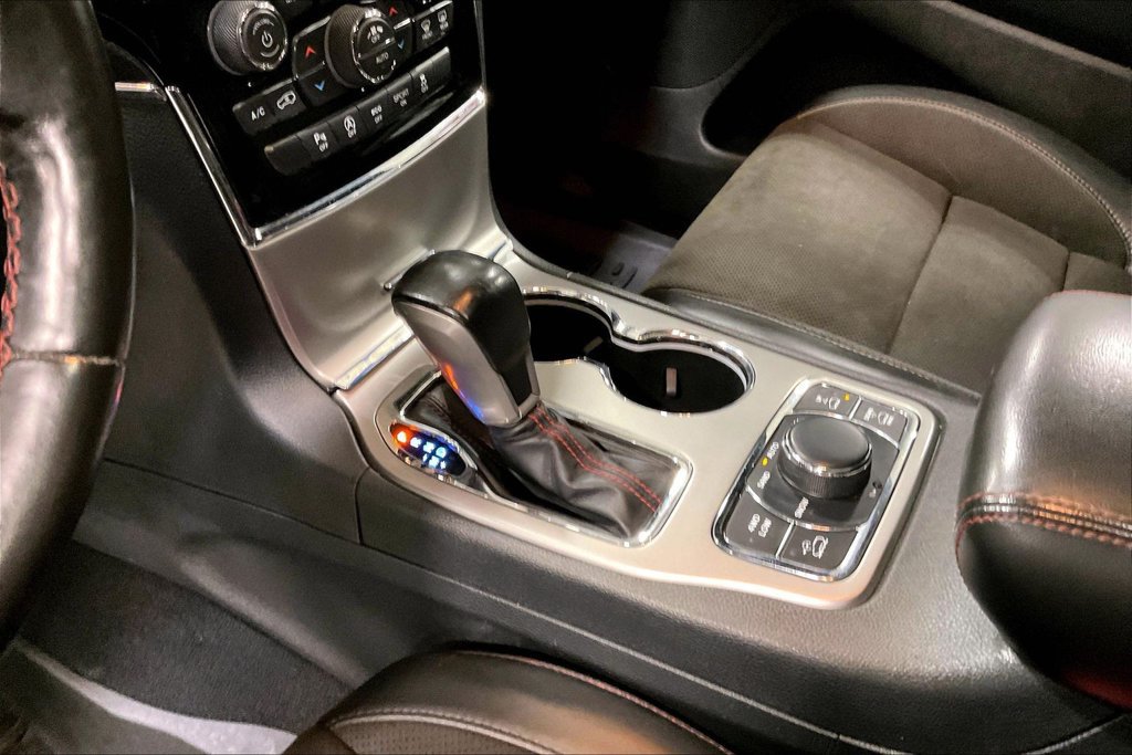 Used 2020 Jeep Grand Cherokee Trailhawk AWD/4WD image 19