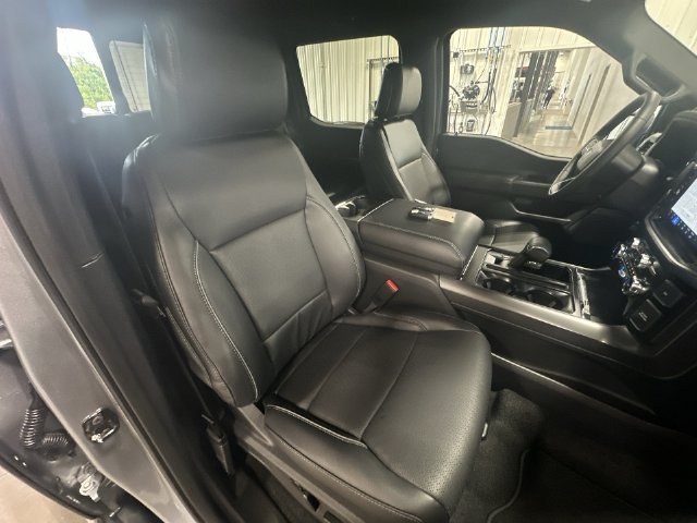 New 2026 Ford F150 Lariat w/ Equipment Group 501A Mid AWD/4WD image 32
