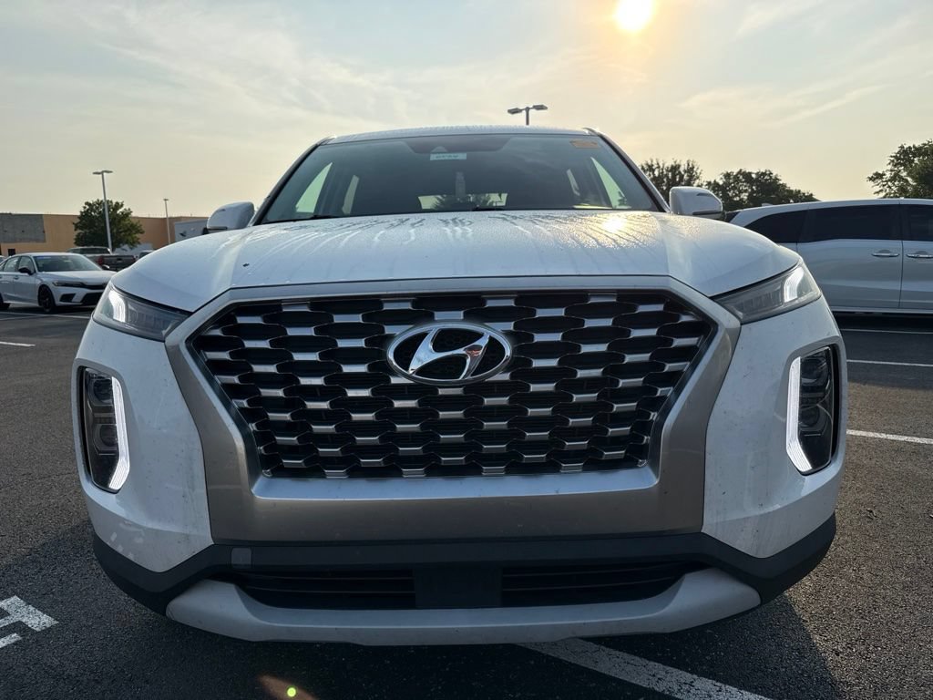 Used 2022 Hyundai Palisade SE FWD image 3