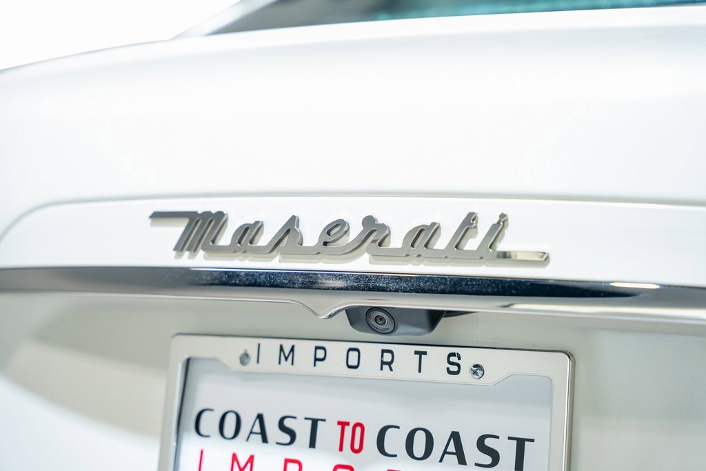 Used 2021 Maserati Ghibli S GranSport image 16