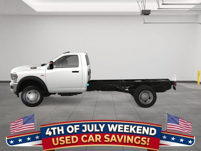New 2023 RAM 4500 Tradesman RWD image 3