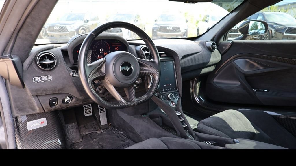 Used 2021 McLaren 720S Luxury RWD image 10