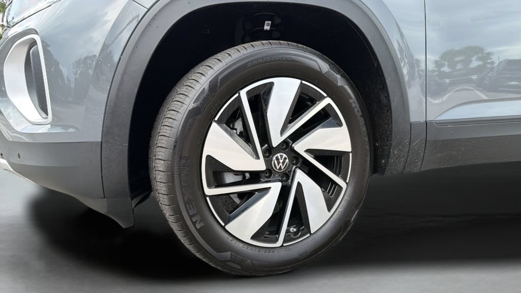 New 2026 Volkswagen Atlas SE FWD image 37
