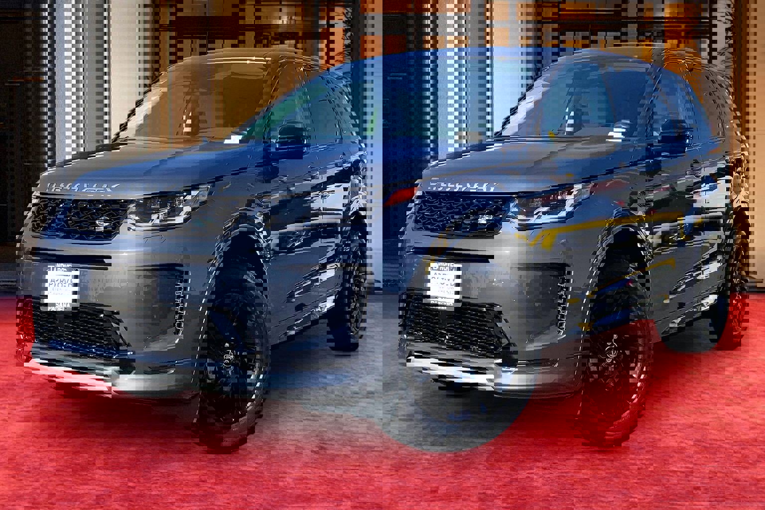 Used 2024 Land Rover Discovery Sport S image 1