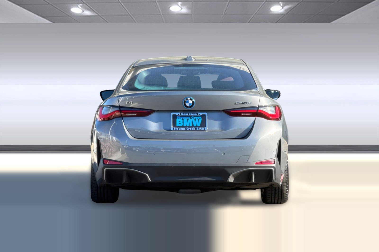 Certified 2023 BMW i4 eDrive35 image 9