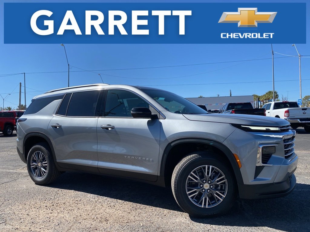 New 2026 Chevrolet Traverse LT image 1