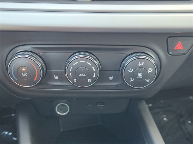 Used 2024 Chevrolet Trax LS w/ LS Convenience Package FWD image 20