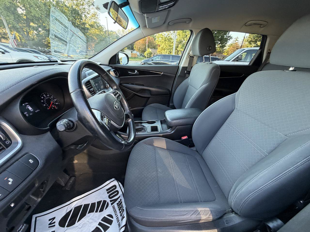Used 2020 Kia Sorento LX w/ LX I4 Convenience Package AWD/4WD image 17