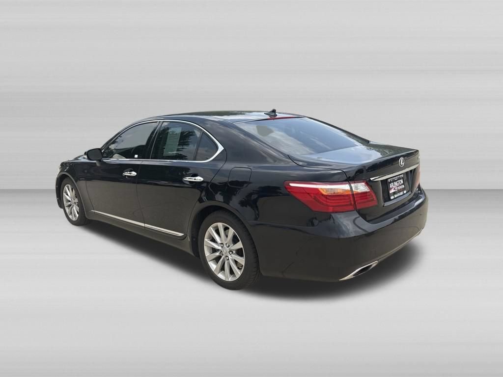 Used 2012 Lexus LS 460 AWD w/ Comfort Pkg image 5