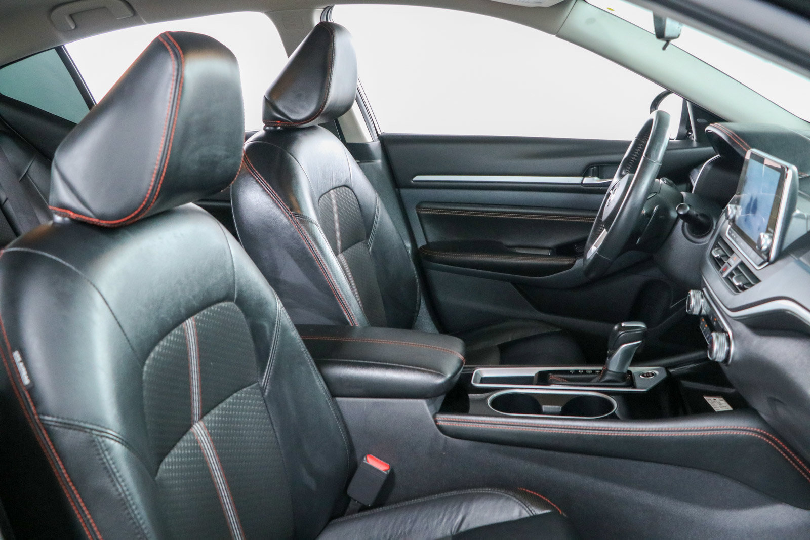 Used 2023 Nissan Altima 2.5 SR FWD image 26
