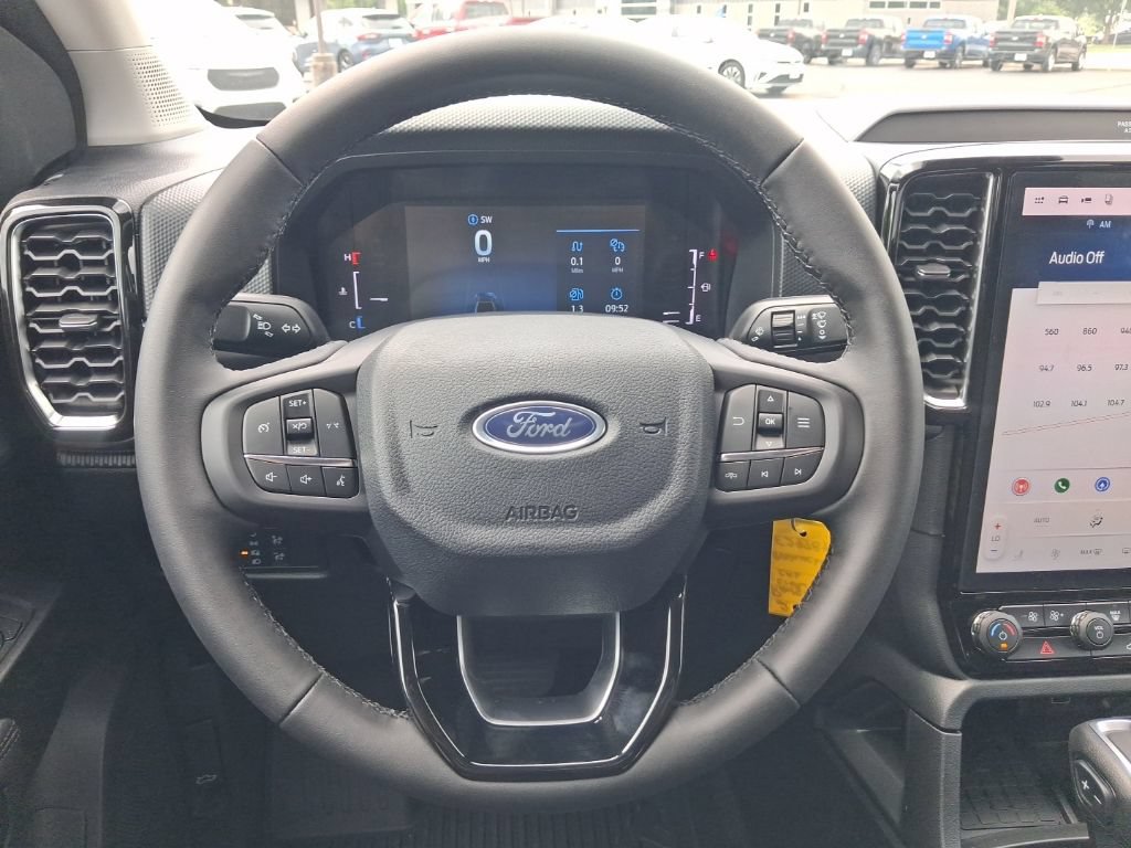 New 2026 Ford Ranger XLT w/ Equipment Group 301A High AWD/4WD image 8