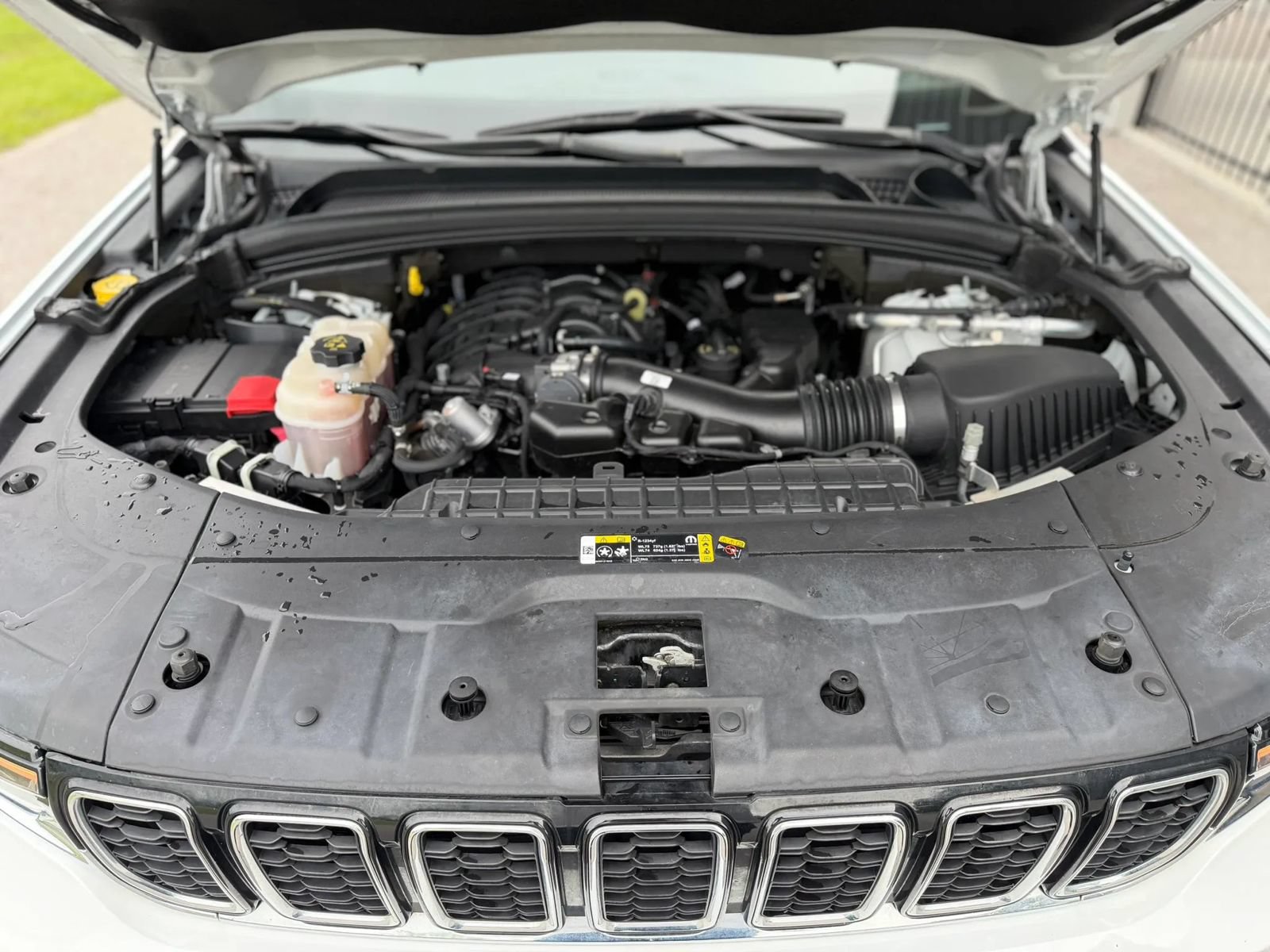 Used 2021 Jeep Grand Cherokee L Limited AWD/4WD image 24