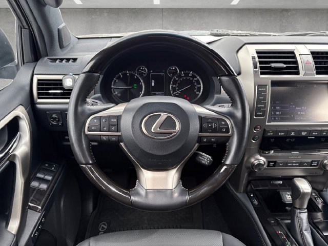 Used 2021 Lexus GX 460 Premium w/ Premium Package AWD/4WD image 21