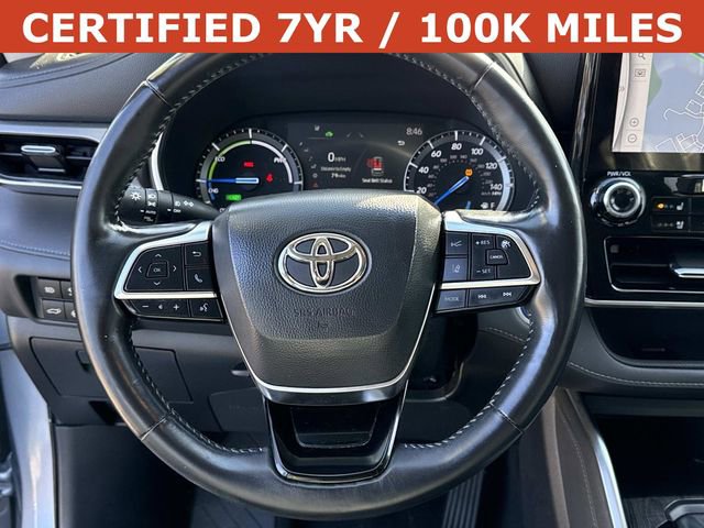Used 2021 Toyota Highlander Platinum image 19