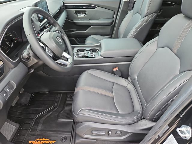 Used 2025 Honda Pilot Touring image 12