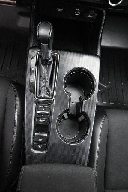 Used 2023 Honda Civic Sport image 17