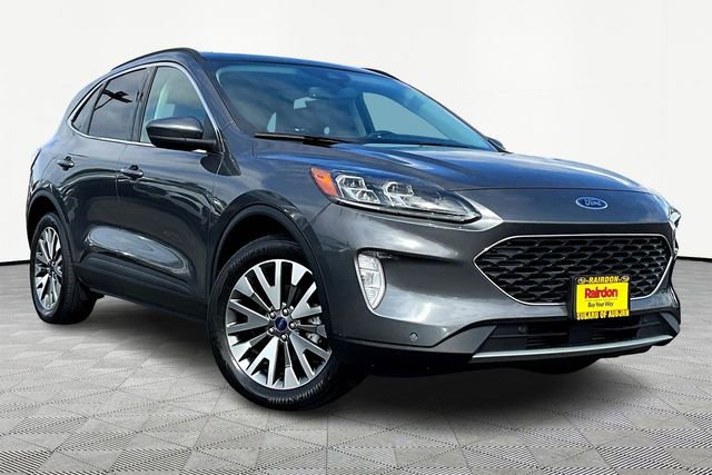 Used 2022 Ford Escape Titanium w/ Class II Trailer Tow Package