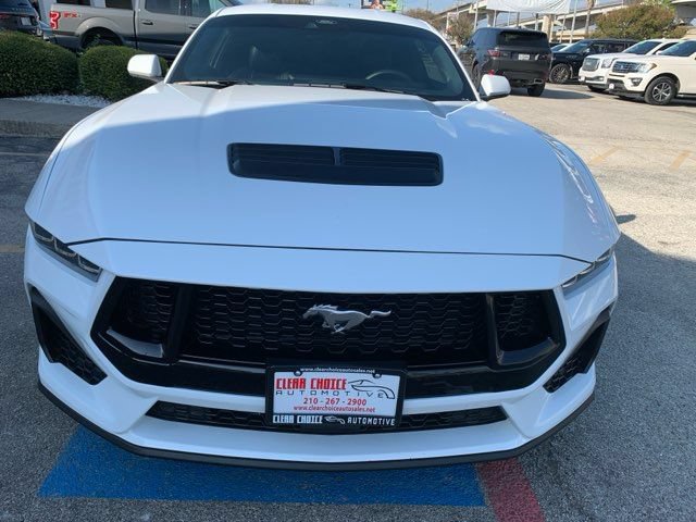 Used 2024 Ford Mustang GT Premium RWD image 7