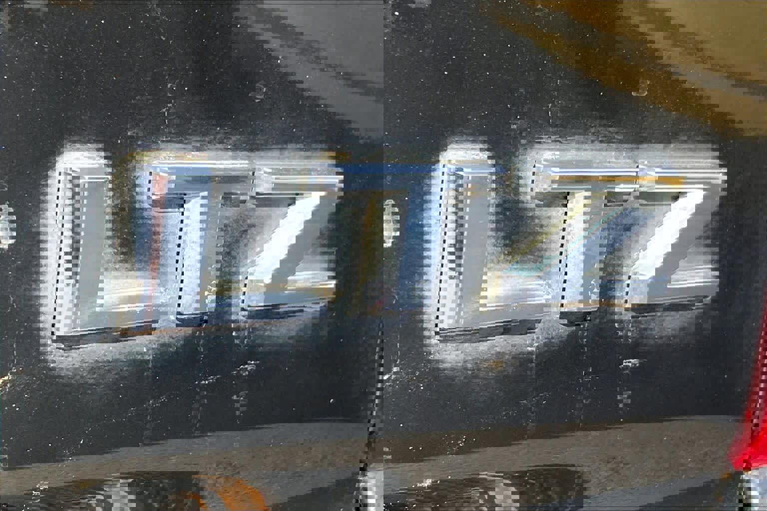 Used 2021 Chevrolet Silverado 1500 LTZ image 9