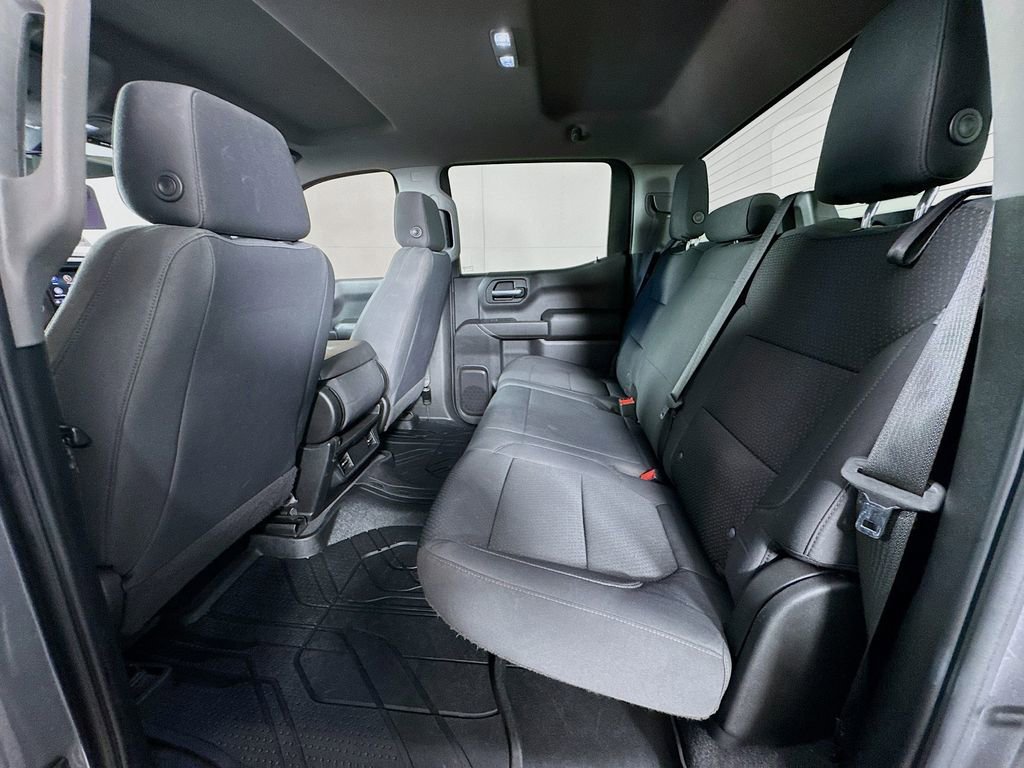 Used 2020 Chevrolet Silverado 1500 Custom w/ Custom Value Package RWD image 27