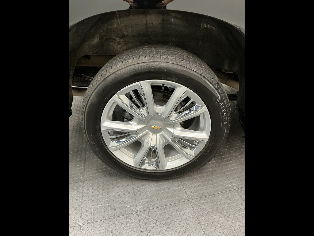 Used 2026 Chevrolet Silverado 1500 High Country AWD/4WD image 43
