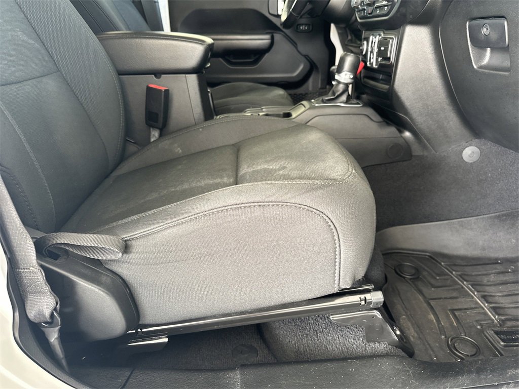 Used 2020 Jeep Gladiator Sport w/ Quick Order Package 24S image 36