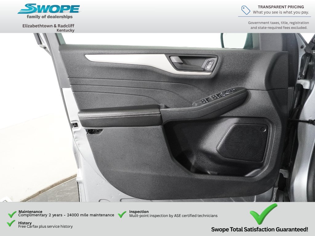 Used 2022 Ford Escape SE w/ Cold Weather Package AWD/4WD image 13