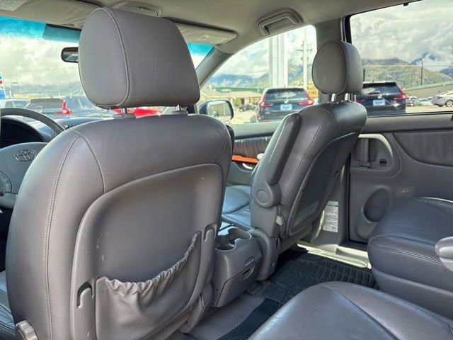 Used 2004 Toyota Sienna XLE FWD image 23
