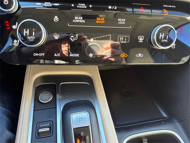 Used 2023 INFINITI QX60 Luxe image 28