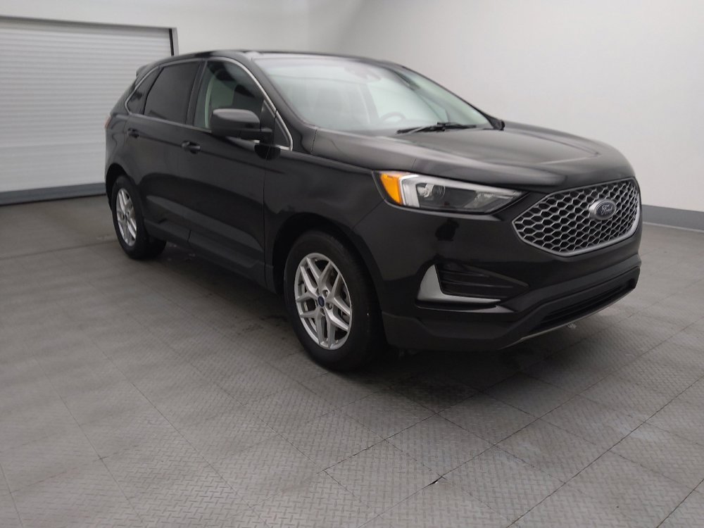 Used 2023 Ford Edge SEL image 13