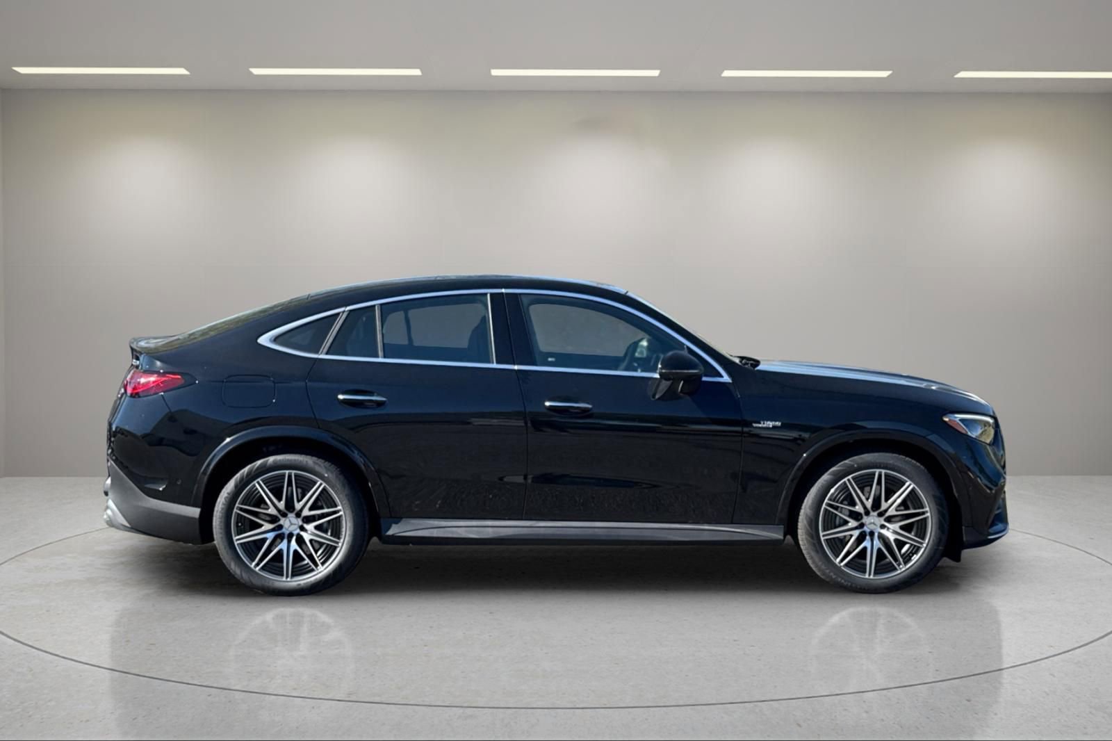 New 2026 Mercedes-Benz GLC 43 AMG 4MATIC Coupe image 3
