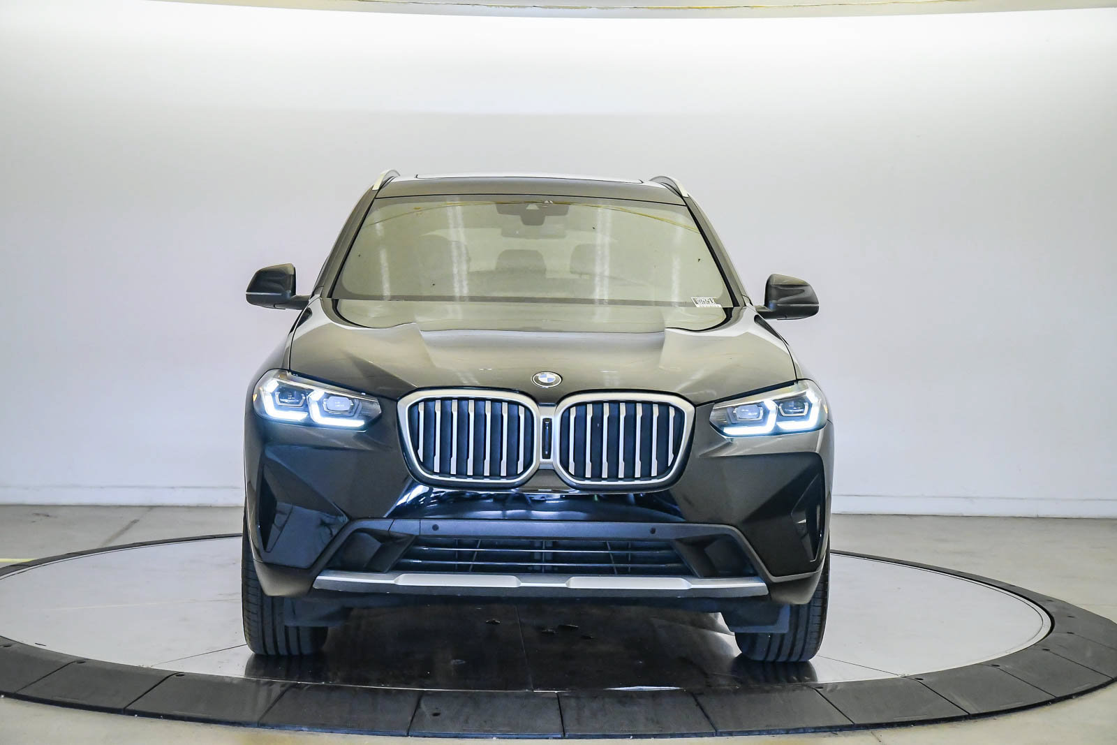 Certified 2023 BMW X3 sDrive30i w/ Convenience Package RWD image 6