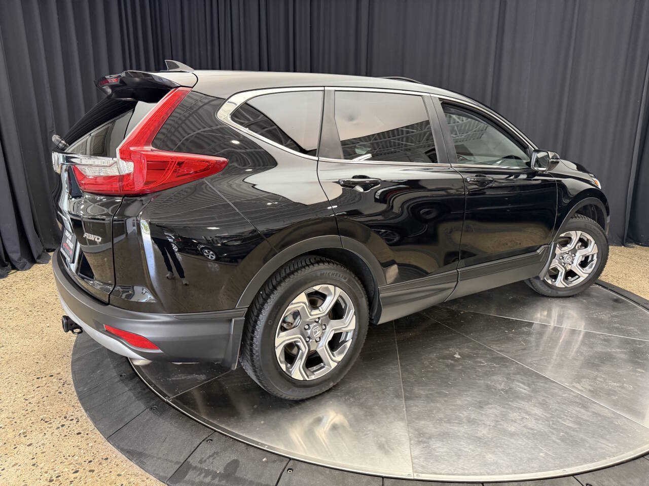 Used 2018 Honda CR-V EX image 9