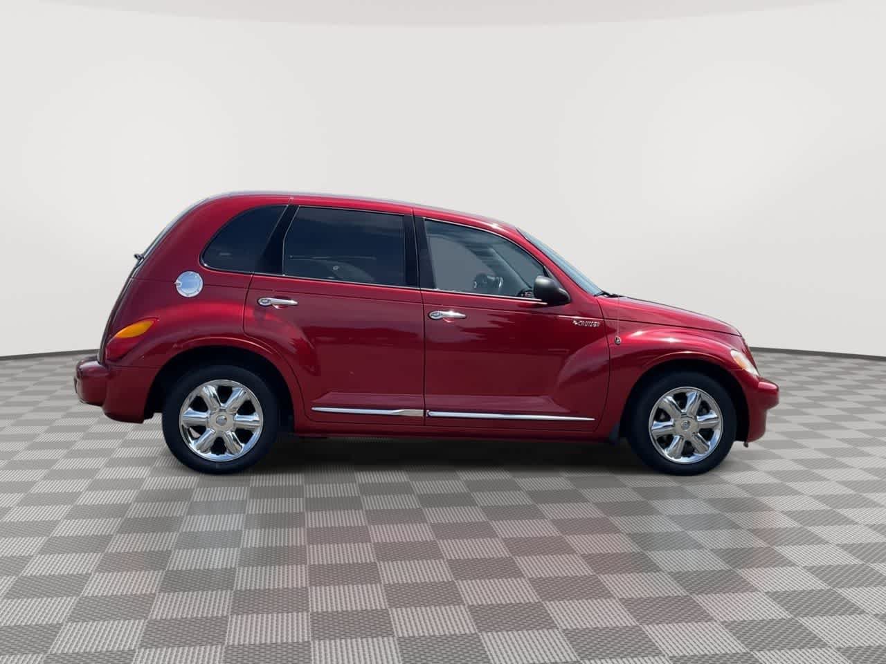 Used 2004 Chrysler PT Cruiser Touring w/ Chrome Accents Group FWD image 9
