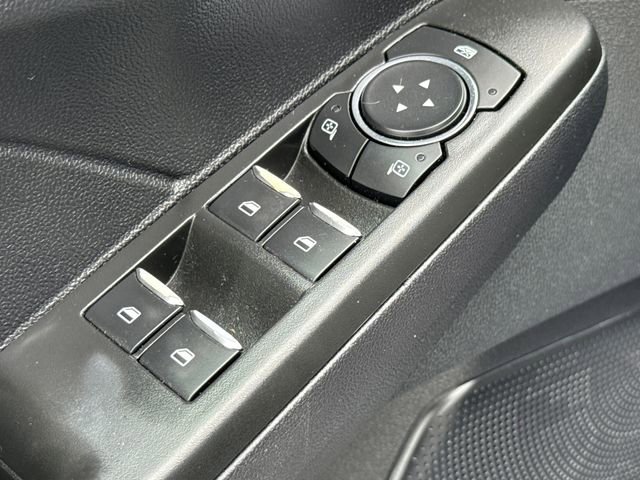 Used 2022 Ford Escape SE w/ SE Sport Appearance Package AWD/4WD image 21