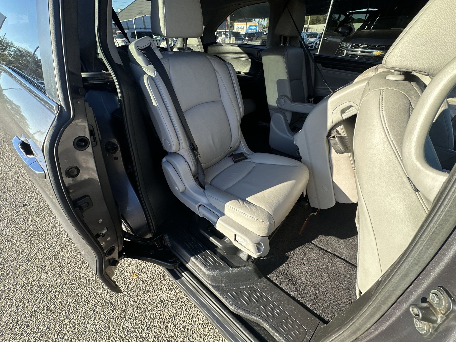 Used 2020 Honda Odyssey EX-L image 32