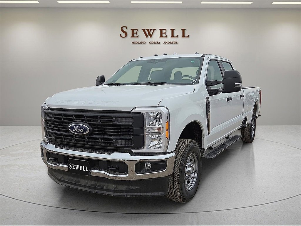 New 2025 Ford F550 4x4 SuperCab Super Duty w/ XL Chrome Package