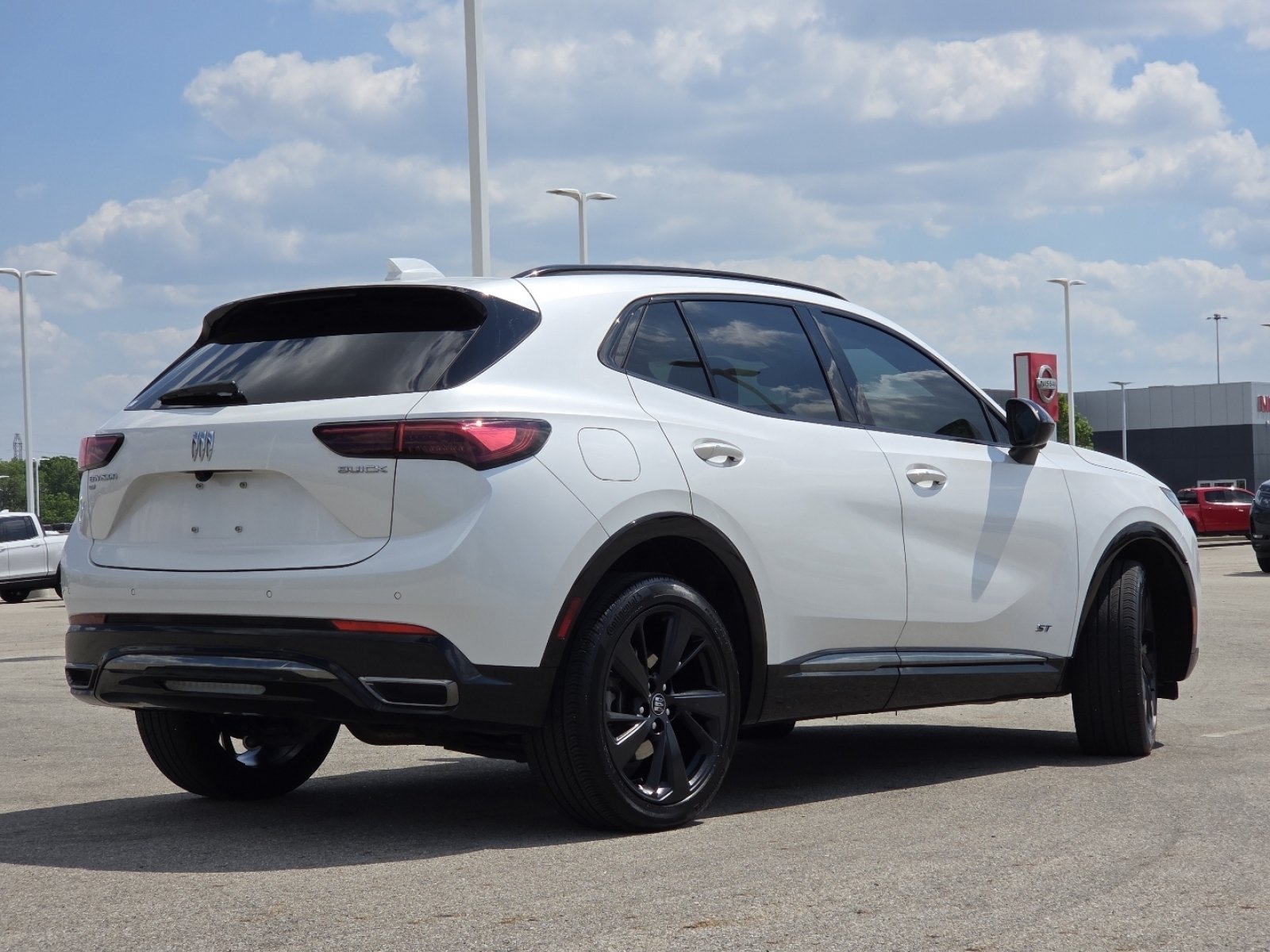 Used 2024 Buick Envision Sport Touring AWD/4WD image 17