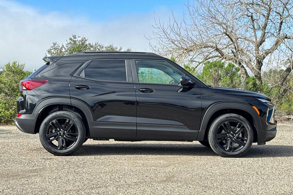New 2026 Chevrolet TrailBlazer LT w/ Convenience Package FWD image 3