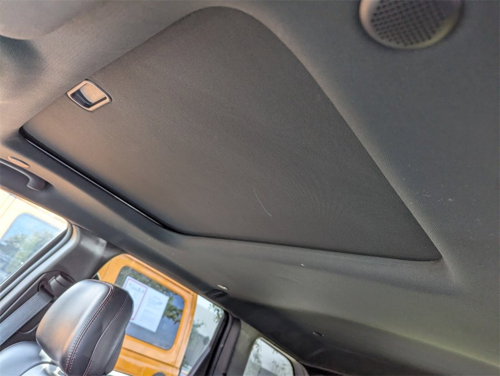 Used 2021 Jeep Grand Cherokee Trailhawk image 12