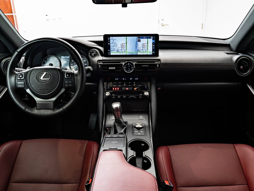 Certified 2025 Lexus IS 350 F Sport w/ Navigation Package AWD/4WD image 4
