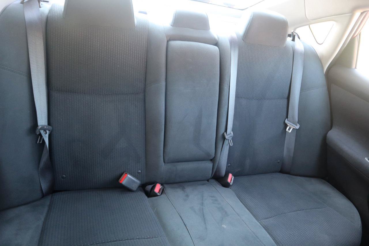 Used 2015 Nissan Altima 2.5 SV FWD image 40