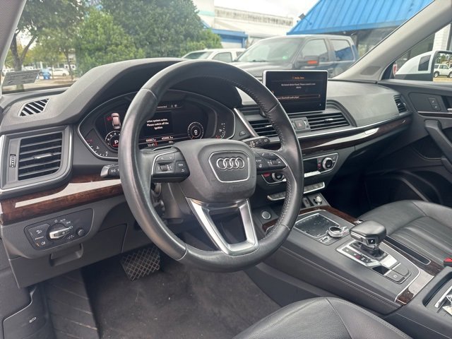 Used 2019 Audi Q5 2.0T Premium Plus w/ Premium Plus Package image 9