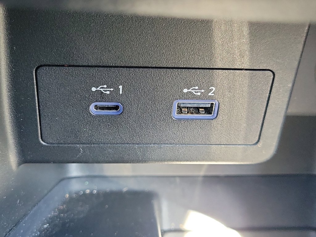 Certified 2024 Nissan Kicks SV FWD image 36
