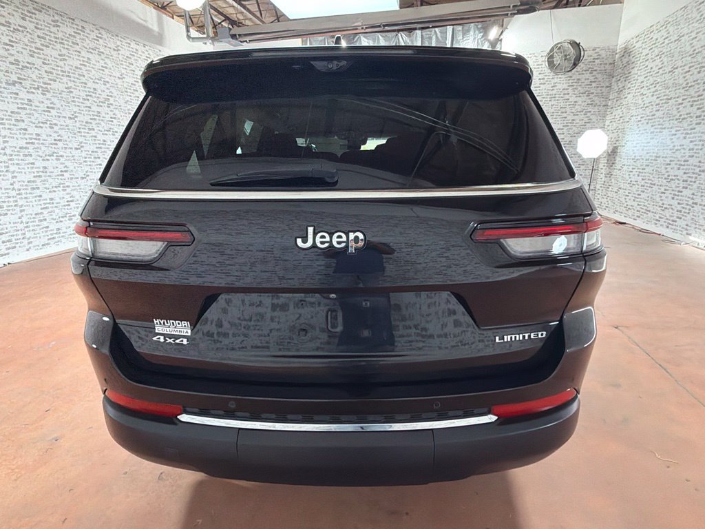 Used 2023 Jeep Grand Cherokee L Limited w/ Luxury Tech Group II AWD/4WD image 6