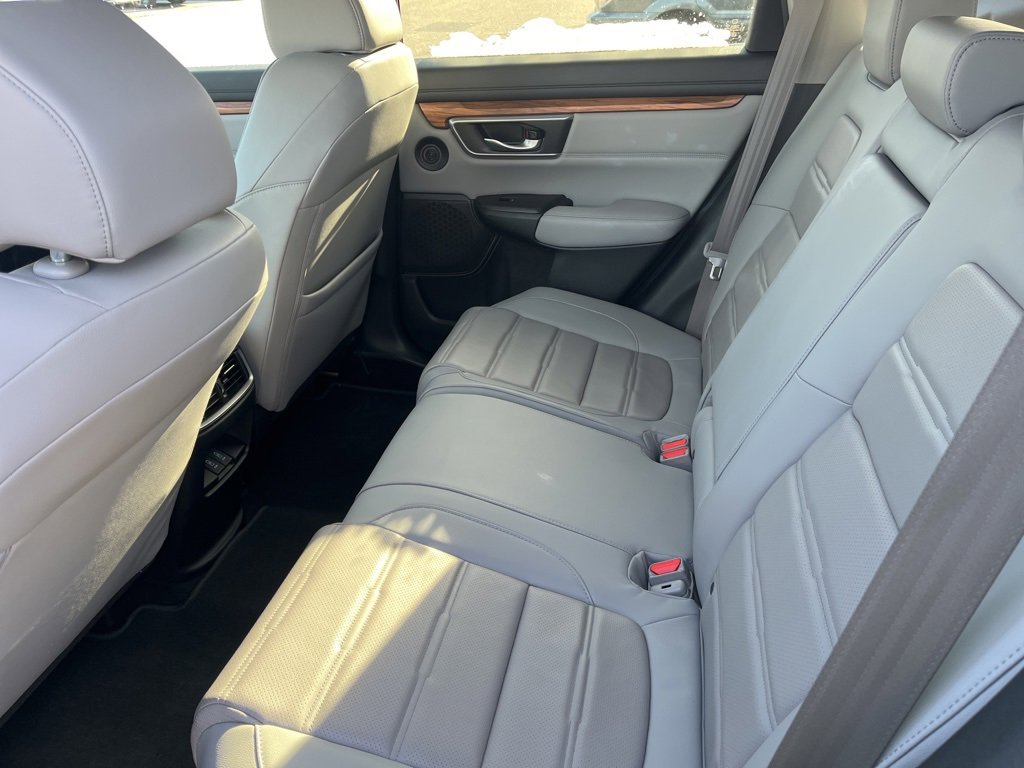 Used 2018 Honda CR-V Touring image 11