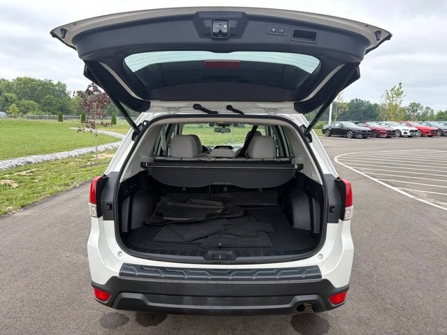 Used 2021 Subaru Forester Premium AWD/4WD image 10