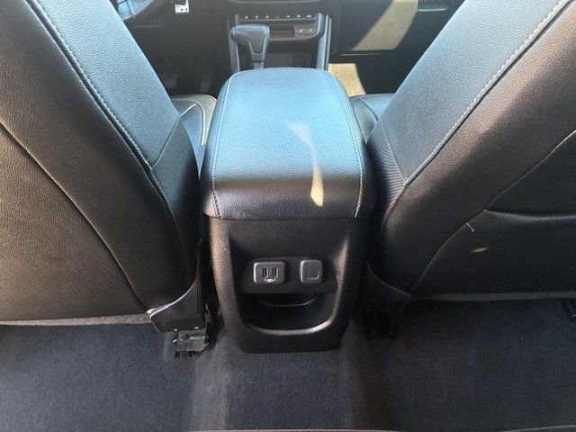 Used 2020 Chevrolet Colorado ZR2 w/ ZR2 Midnight Special Edition image 19